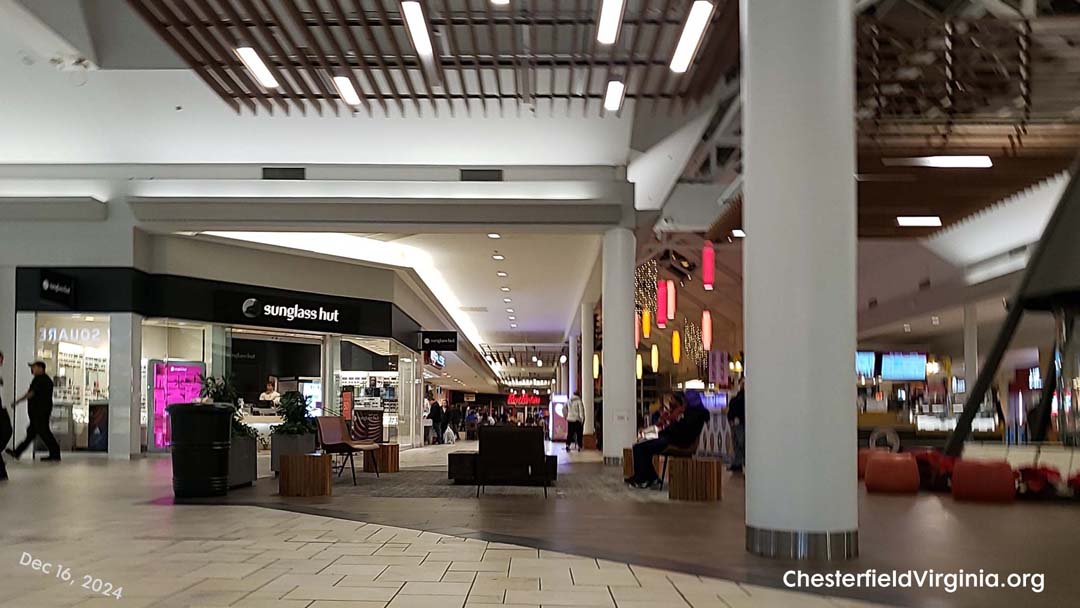 Chesterfield Towne Center Mall December 2024 04