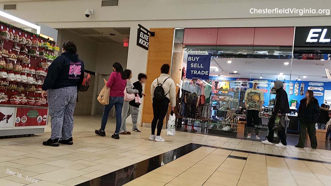 Chesterfield Towne Center Mall December 2024 06